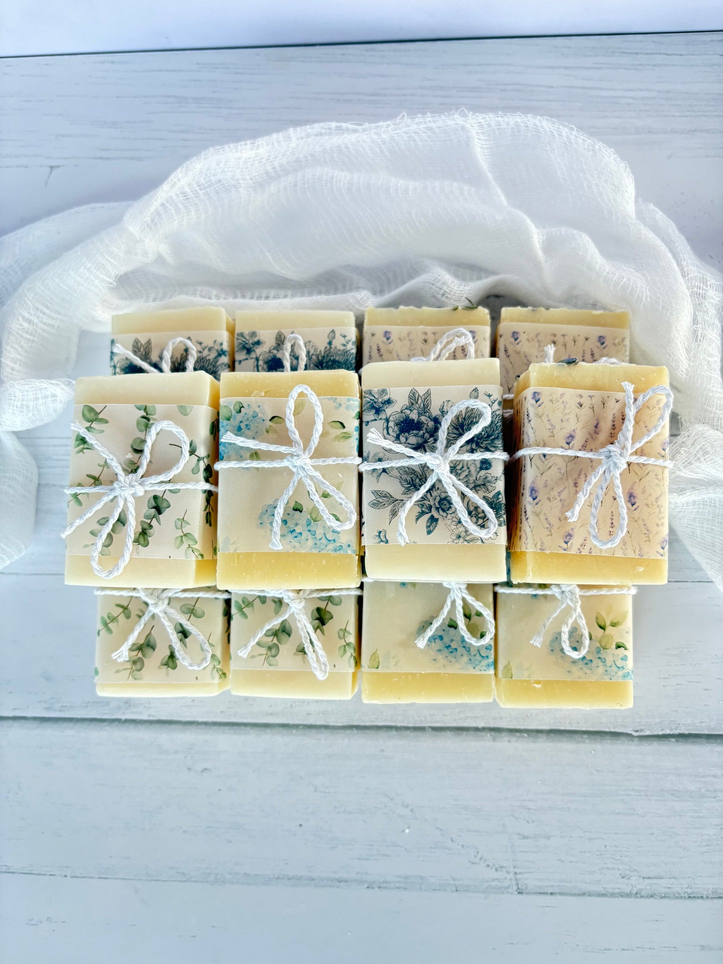Soap Bridal shower favors, Toile Bridal Shower, Guest soap bar, wedding toile, Wedding Favors, Baby shower Toile Blue, favors for guests
