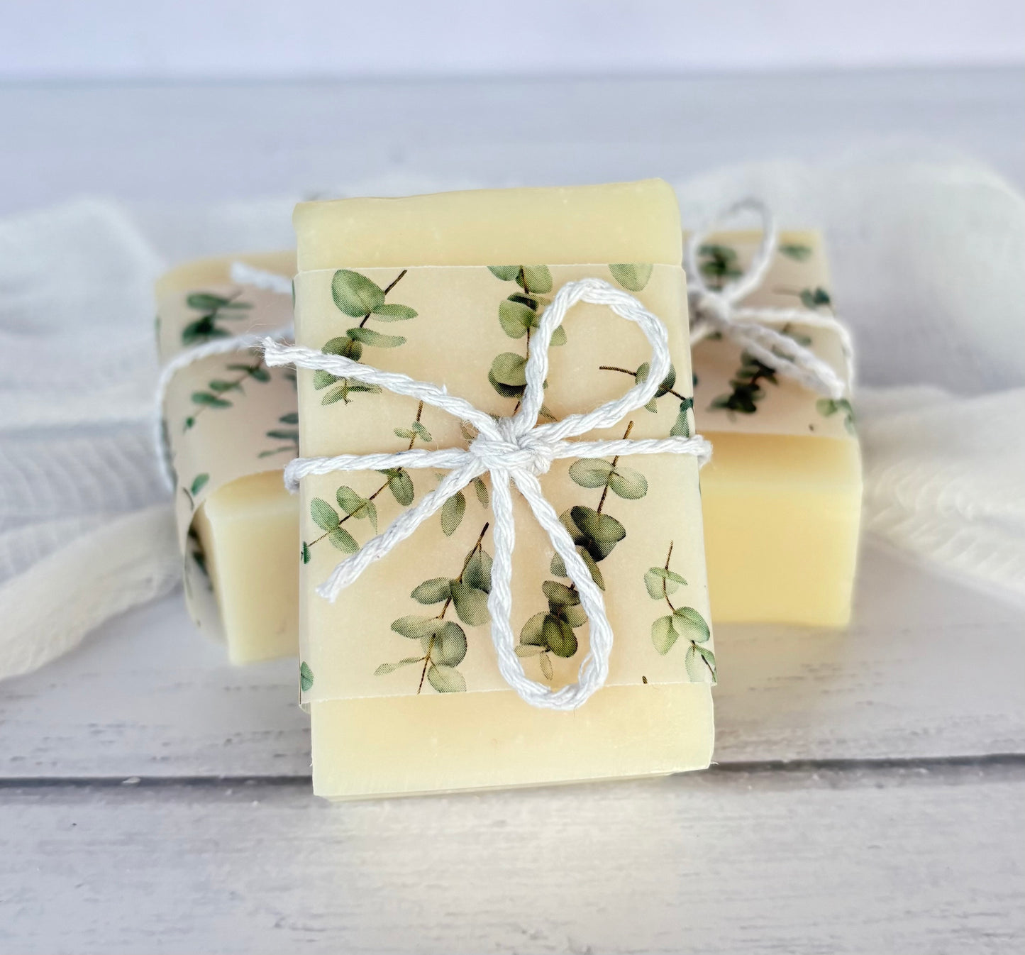 Personalized soap favors, bridal shower soap favors, favors for guests, vegan soap, baby shower favor, greenery soap favors, eucalyptus soap