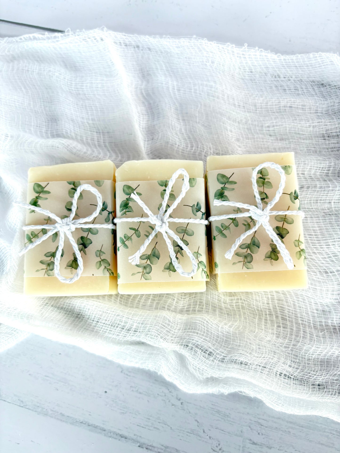 Personalized soap favors, bridal shower soap favors, favors for guests, vegan soap, baby shower favor, greenery soap favors, eucalyptus soap