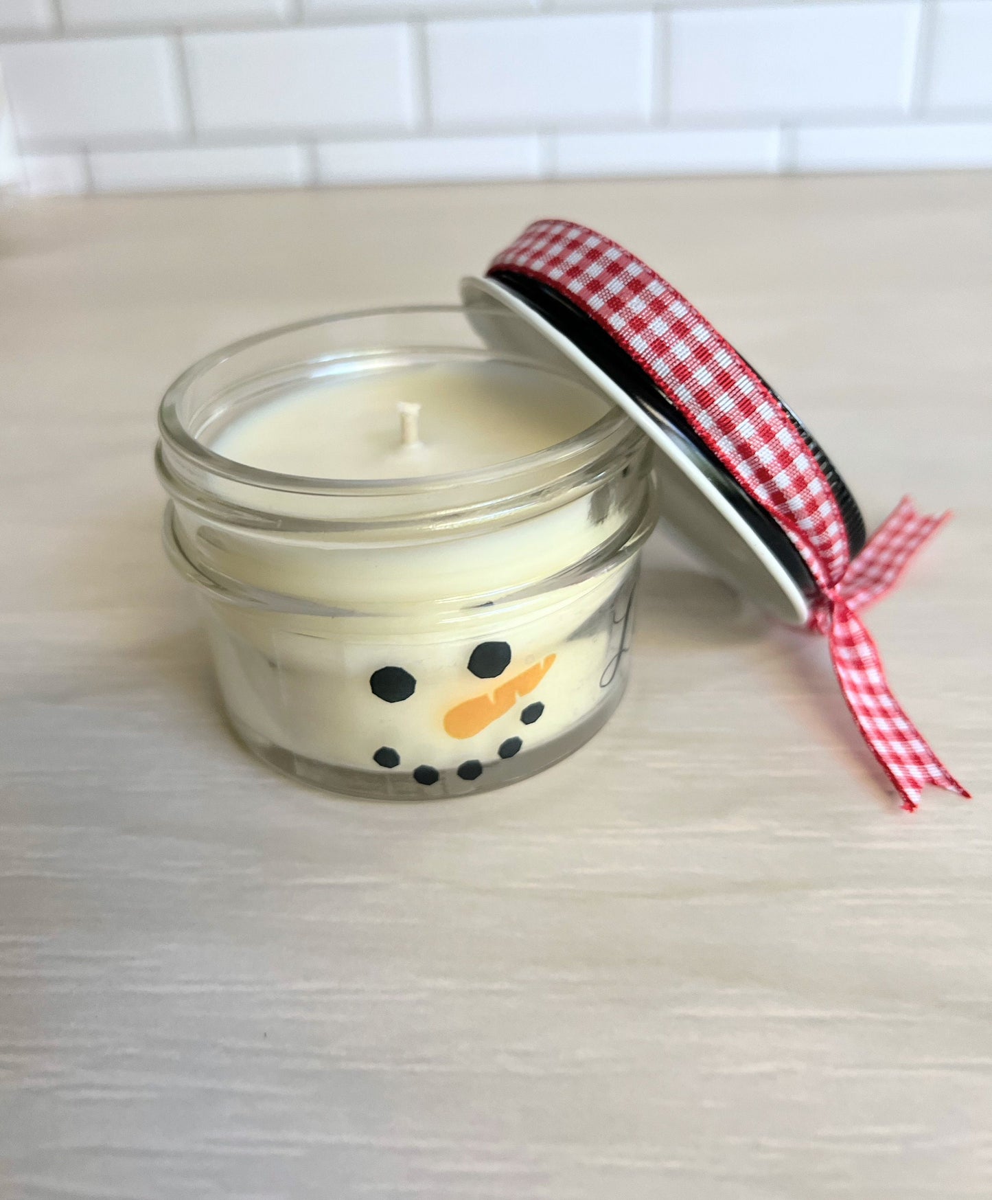 Holiday Candles, Christmas Candles, Christmas party favors, Soy Candles, Christmas Gift, Candle favors, secret sister gift, snowman decor